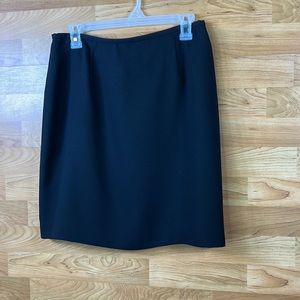 WORTHINGTON Size 12 Petite Black Lined Skirt w/ Back Zipper